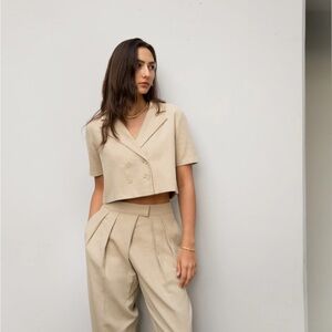 OAK + FORT Tan Cropped Blouse